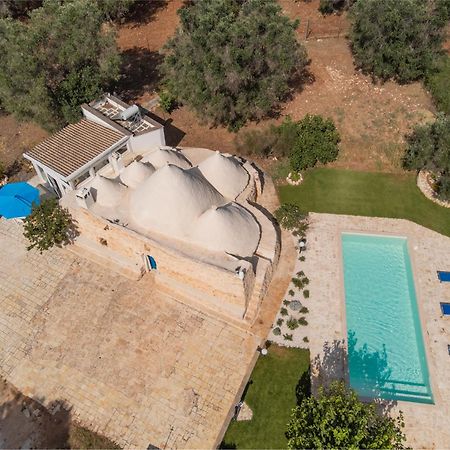 Trullo Tarantini Con Piscina Privata Lägenhet Latiano Exteriör bild