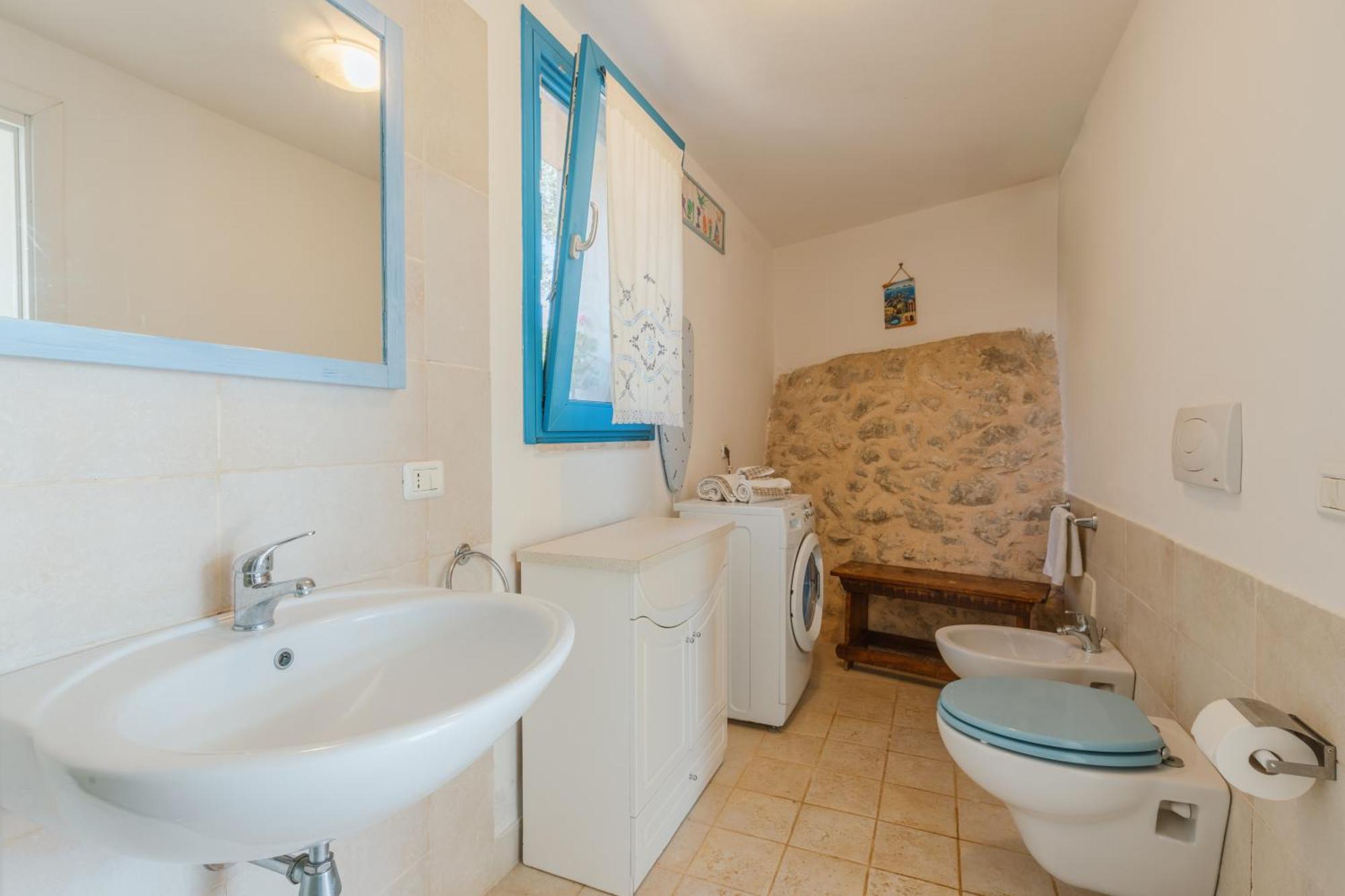 Trullo Tarantini Con Piscina Privata Lägenhet Latiano Exteriör bild